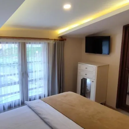 Aparthotel Helen Caykara